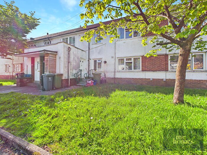 2 Bedroom Flat For Sale In Keyston Road, Fairwater, Cardiff, CF5