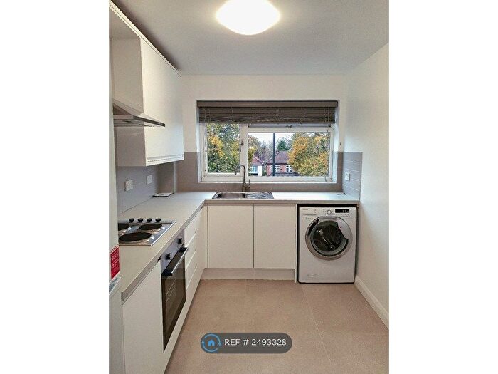 1 Bedroom Flat To Rent In Windsor Court, London Ht, N14