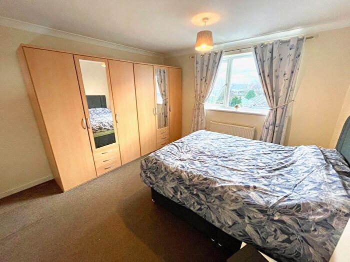 4 Bedroom Detached House For Sale In Main Road, Rhosrobin, LL11