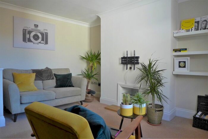 2 Bedroom Flat To Rent In Belle Vue Terrace, Ripon, HG4