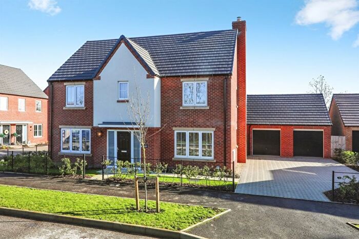 5 Bedroom Detached House For Sale In Butterfly Road, Retford, DN22