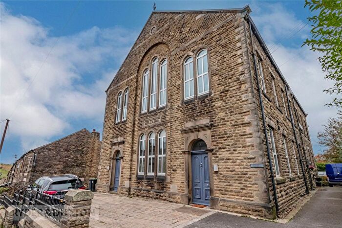 2 Bedroom Flat To Rent In Post Street, Padfield, Glossop, Derbyshire, SK13