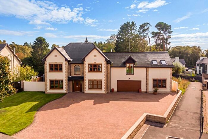 4 Bedroom Detached House For Sale In Granary Wynd, Monikie, DD5