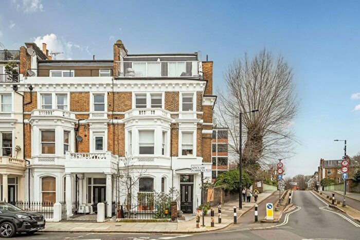 2 Bedroom Flat To Rent In Sinclair Gardens, Shepherd's Bush, London, W14