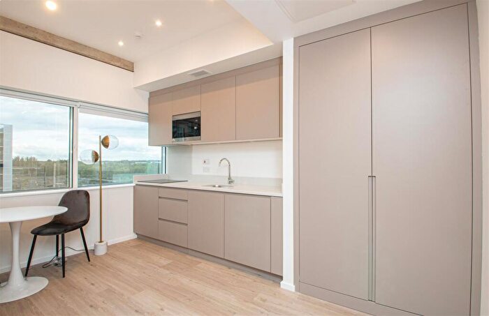 1 Bedroom Apartment To Rent In Station House, Central Milton Keynes, MK9