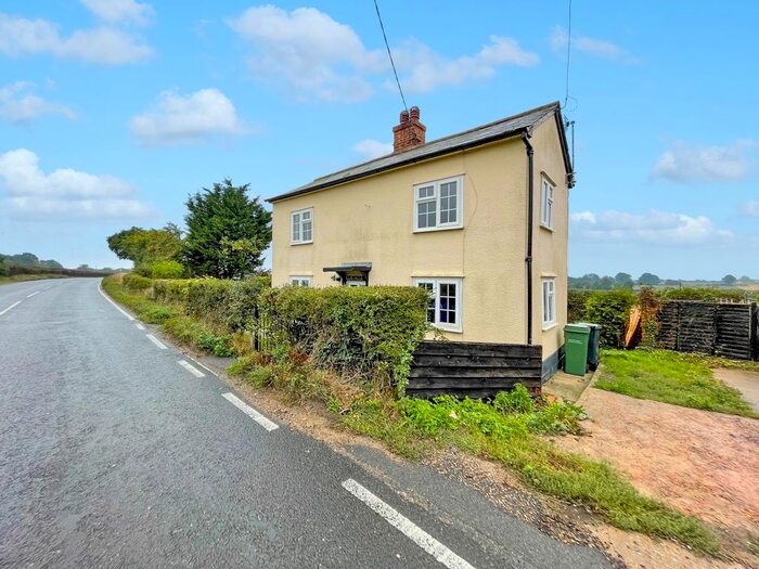 2 Bedroom Cottage To Rent In Bakers Lane, Black Notley, Braintree, CM77