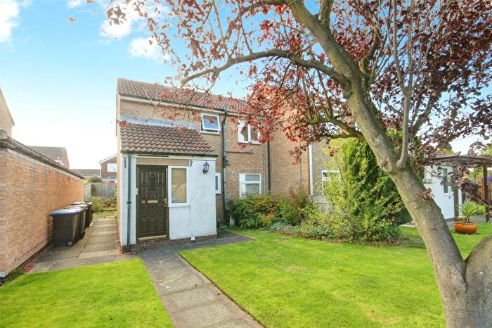 1 Bedroom Flat For Sale In Bradley Close, Ouston, Chester Le Street, DH2