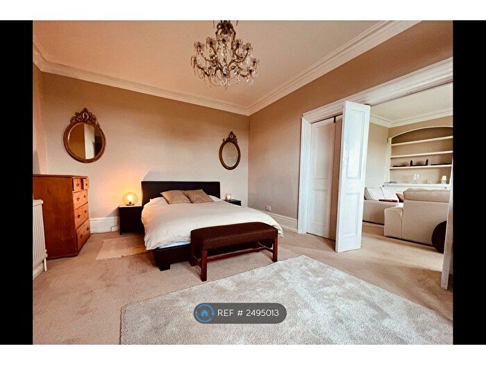 3 Bedroom Flat To Rent In Castelnau Mansions, London, SW13