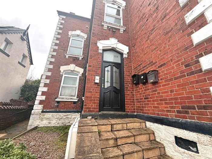 2 Bedroom Apartment To Rent In Shirebrook Road, Meersbrook, S8