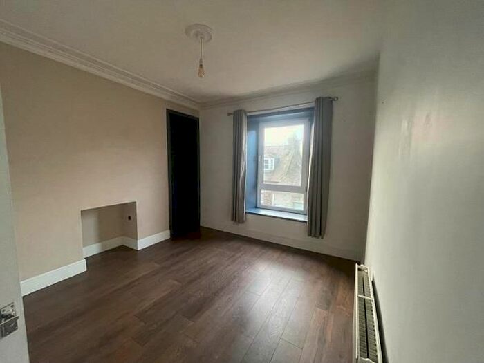 2 Bedroom Flat To Rent In Bon Accord Street, Aberdeen, AB11
