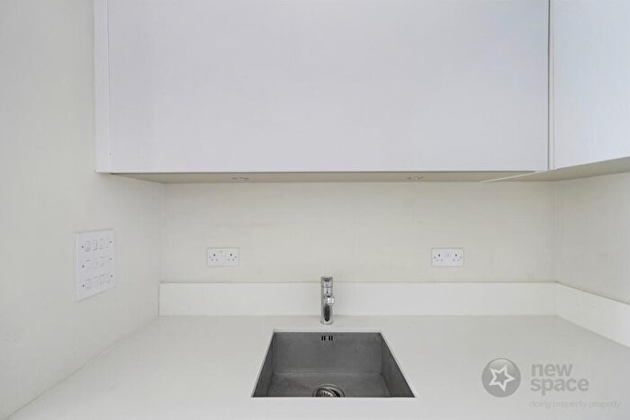 1 Bedroom Flat To Rent In Hoxton Wharf, Wiltshire Row, Hoxton, N1