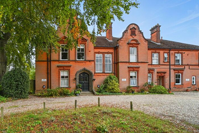 2 Bedroom Flat For Sale In Park Road, Ipswich, IP1