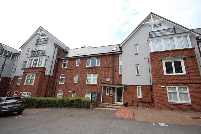 2 Bedroom Apartment To Rent In Monument Court, Durham, DH1