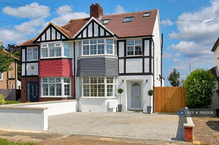 4 Bedroom Semi-Detached House To Rent In Ancaster Crescent, New Malden, KT3