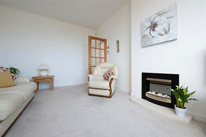 2 Bedroom Bungalow For Sale In Reservoir Road, Gourock, PA19