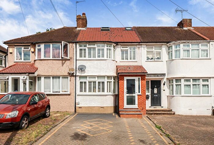 4 Bedroom Terraced House For Sale In Alexandra Avenue, Sutton, SM1