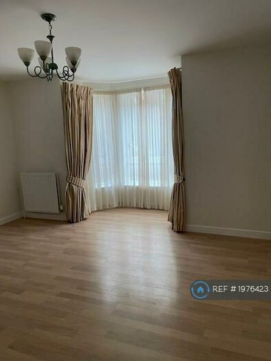 2 Bedroom Flat To Rent In Moray Park Terrace, Edinburgh, EH7