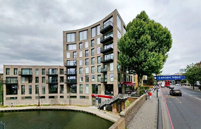 2 Bedroom Flat For Sale In Camden Road, Regent Canalside, NW1