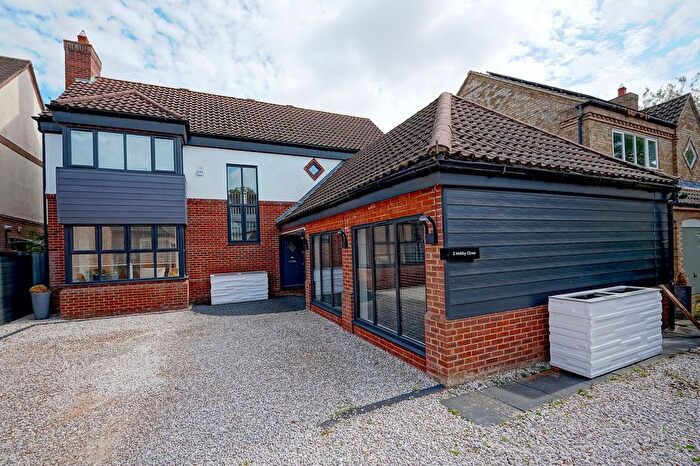4 Bedroom Detached House For Sale In Hobby Close, Hartford, Huntingdon, PE29