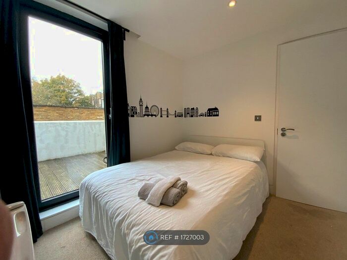 Studio To Rent In , London, WC1H