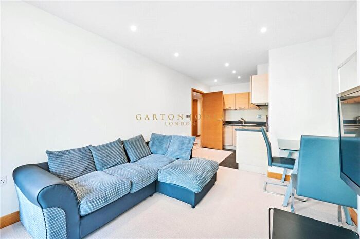 1 Bedroom Apartment To Rent In Horace Building, Queenstown Road, London, SW11