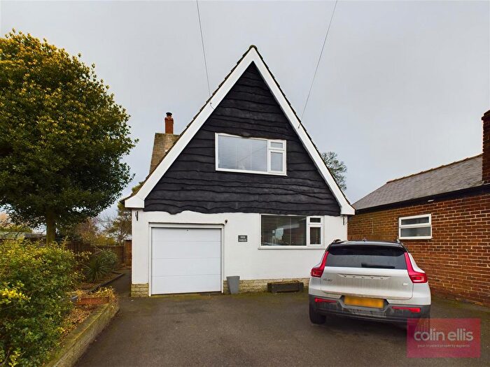 3 Bedroom Detached House For Sale In Main Street, Staxton, Scarborough, YO12