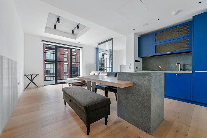 Studio For Sale In Rendel House, Goodluck Hope Walk, London, E14