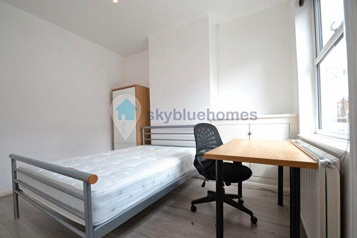 4 Bedroom Terraced House To Rent In Hamilton Street, Leicester, LE2