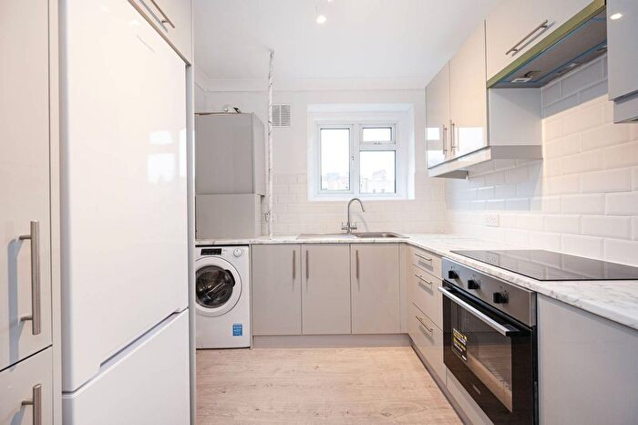 2 Bedroom Flat To Rent In Wynyatt Street, Clerkenwell, London, EC1V
