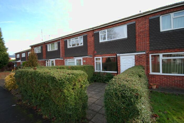 2 Bedroom Terraced House To Rent In Boswell Grove, Warwick, CV34