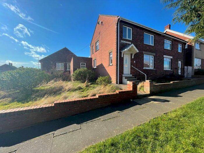 3 Bedroom Semi-Detached House To Rent In Rydal Crescent, Blaydon-On-Tyne, NE21
