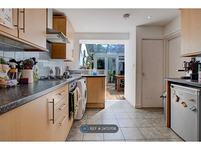 4 Bedroom Terraced House To Rent In Elmshurst Crescent, East Finchley, N2