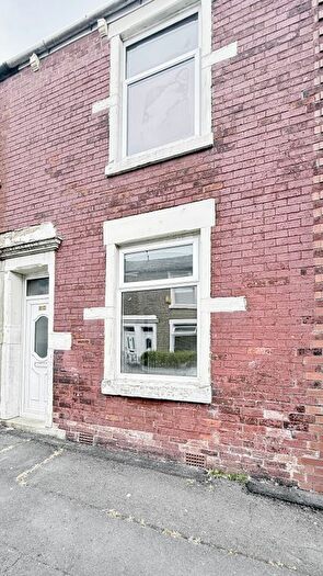 3 Bedroom Terraced House To Rent In Powell Street, Darwen, BB3