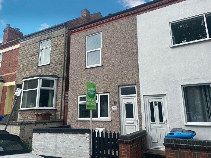 3 Bedroom End Of Terrace House For Sale In Burns Street, Ilkeston, DE7