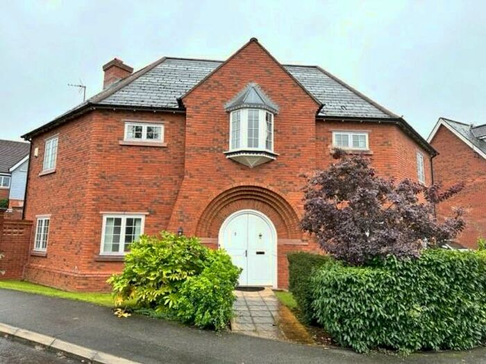 4 Bedroom House To Rent In Redbourne Drive; Wychwood Park;, CW2