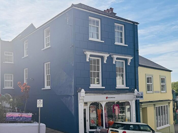 2 Bedroom Flat To Rent In Market Square, Narberth, SA67