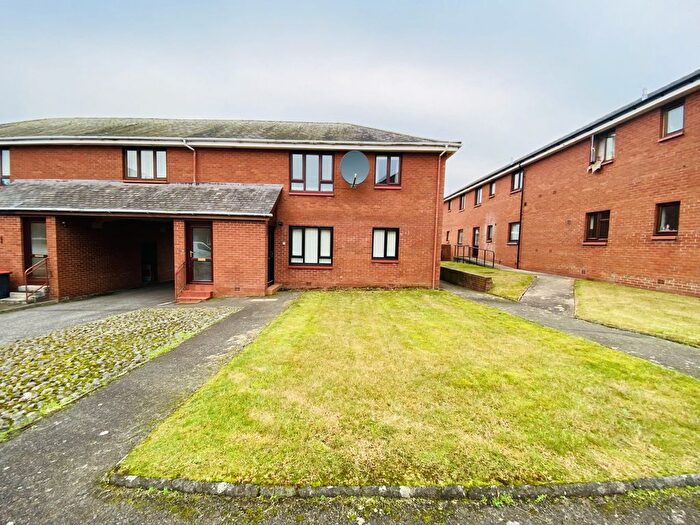 2 Bedroom Flat To Rent In Grant Court, Dumfries, DG1