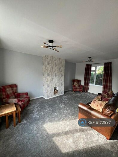 3 Bedroom Terraced House To Rent In West Close, Keyworth, Nottingham, NG12