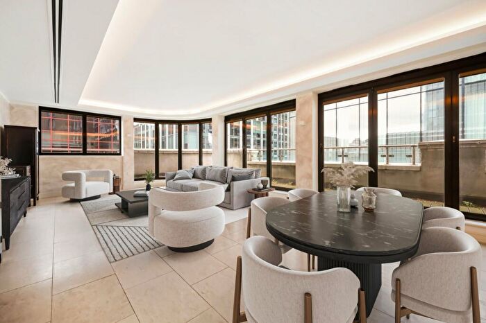 2 Bedroom Penthouse To Rent In Leman Street, E1