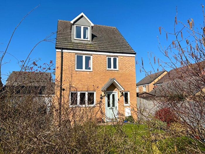 4 Bedroom Detached House For Sale In Harrington Road, Desborough, Kettering, NN14