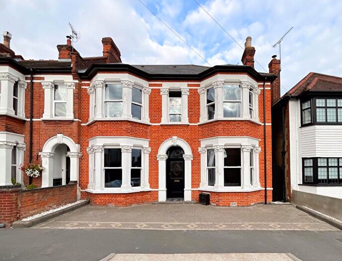 4 Bedroom Semi-Detached House For Sale In Station Road, Leigh-on-Sea, SS9