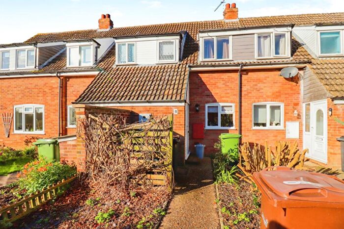 2 Bedroom Terraced House For Sale In Woodland Rise, Tasburgh, Norwich, NR15