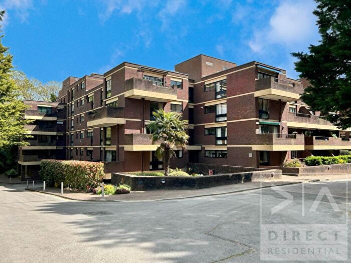 2 Bedroom Apartment To Rent In Church Street, Epsom, KT17