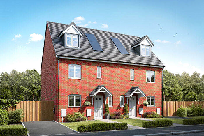 4 Bedroom Semi-Detached House To Rent In Fowler Drive, Market Harborough, LE16