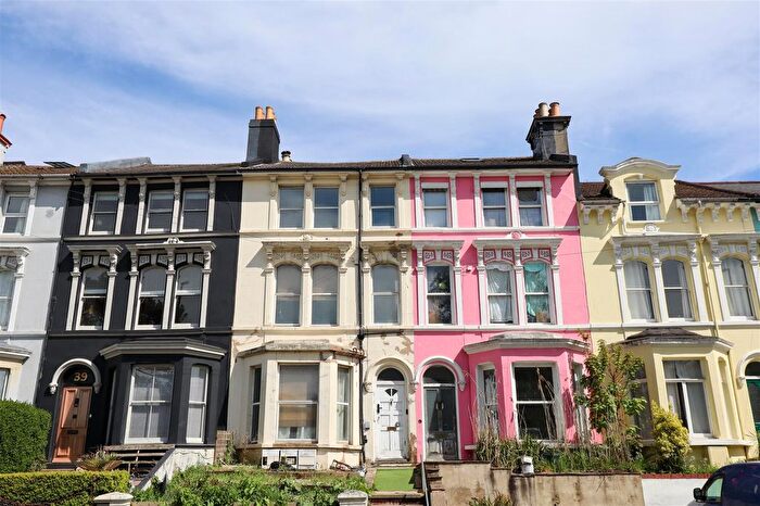 1 Bedroom Flat To Rent In St. Helens Road, Hastings, TN34