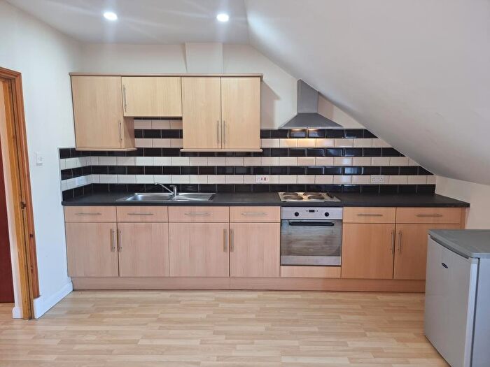 1 Bedroom Flat To Rent In Queens Road, Leicester, LE2