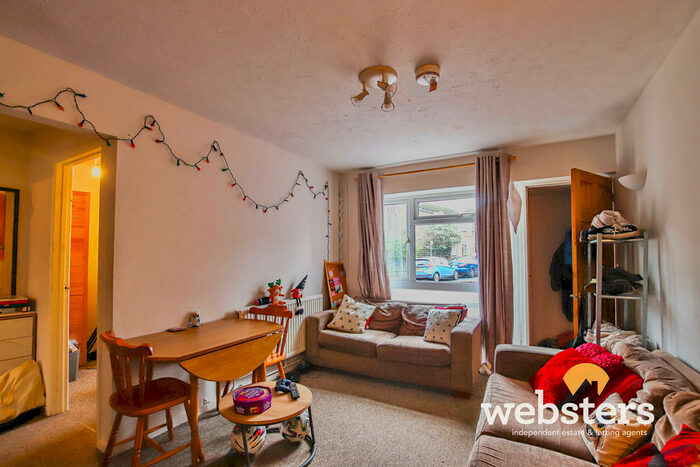 4 Bedroom Semi-Detached House To Rent In Trory Street, Norwich, NR2