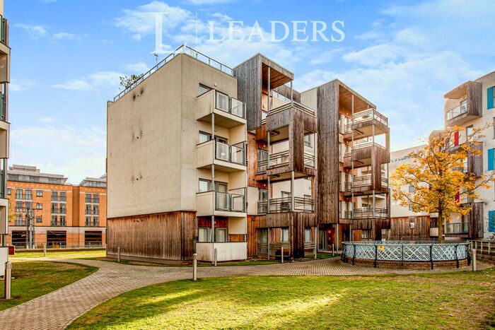 2 Bedroom Flat To Rent In Glenalmond Avenue, Cambridge, CB2