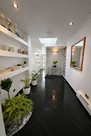 4 Bedroom House To Rent In St Peters Court, Broadstairs, Kent, CT10