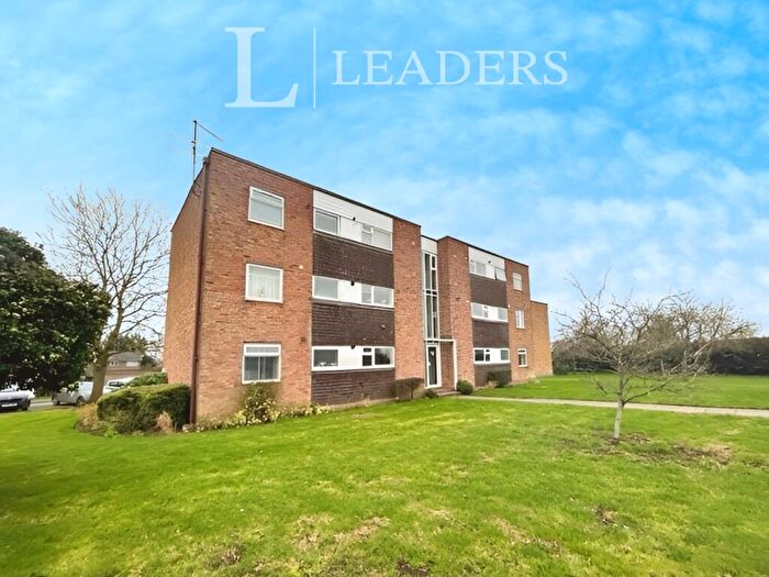 2 Bedroom Flat To Rent In Bishops Court, Trumpington, CB2